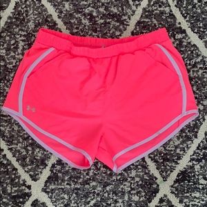 Medium Bright pink Under Armour Shorts